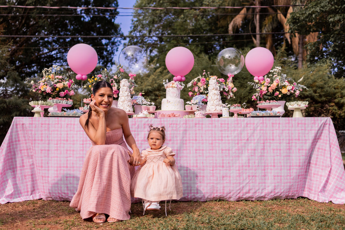 aniversário infantil, aniversário infantil em Bauru, decoração minimalista de menina, decoração com flores, fotógrafo bauru, fotografo festa em Bauru