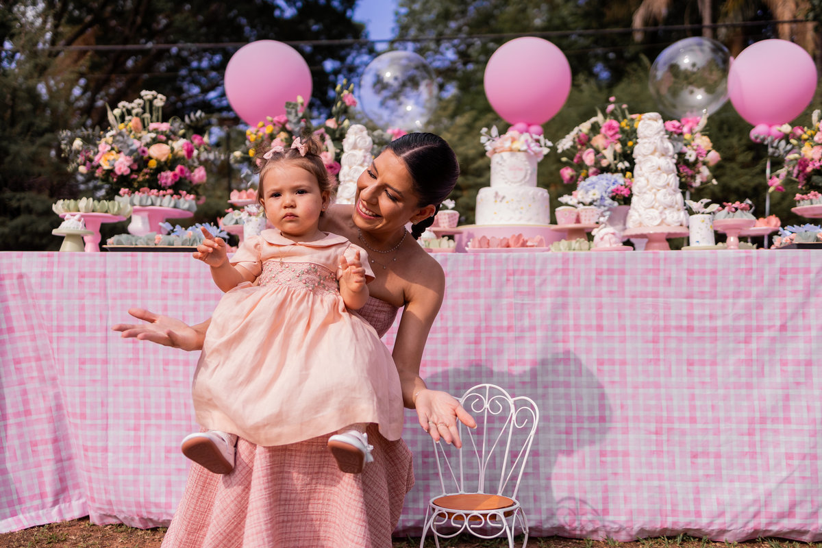 aniversário infantil, aniversário infantil em Bauru, decoração minimalista de menina, decoração com flores, fotógrafo bauru, fotografo festa em Bauru