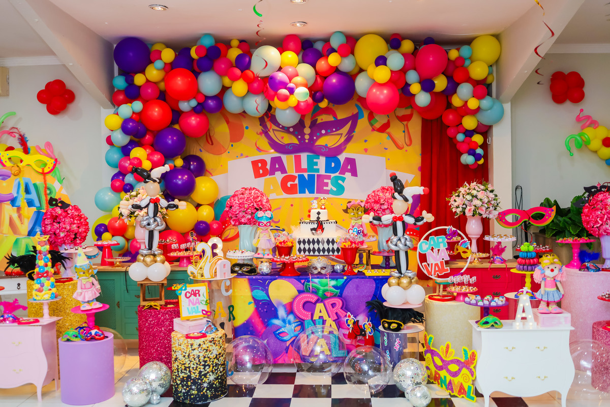 Space Fun & Fest bauru, Palhaço Faísca, aniversário infantil tema carnaval, aniversário infantil tema bloquinho, fotógrafo infantil bauru

