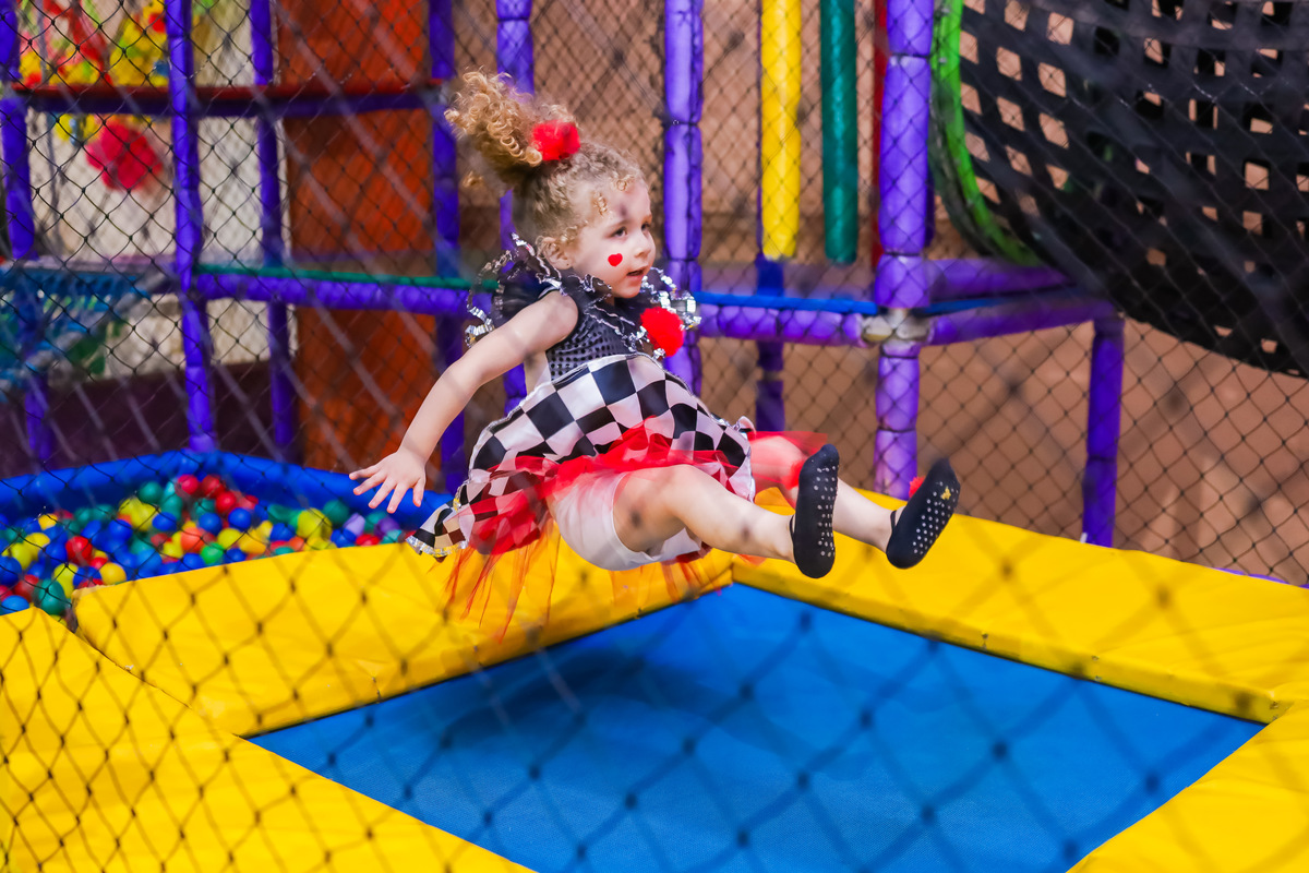 Space Fun & Fest bauru, Palhaço Faísca, aniversário infantil tema carnaval, aniversário infantil tema bloquinho, fotógrafo infantil bauru
