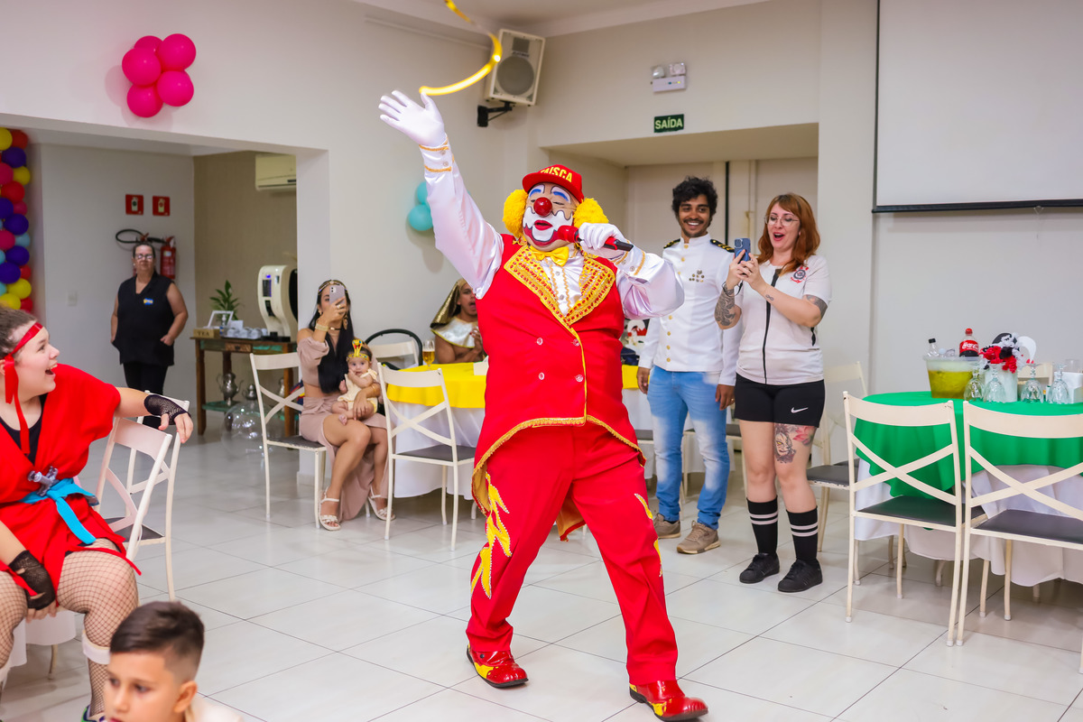 Space Fun & Fest bauru, Palhaço Faísca, aniversário infantil tema carnaval, aniversário infantil tema bloquinho, fotógrafo infantil bauru
