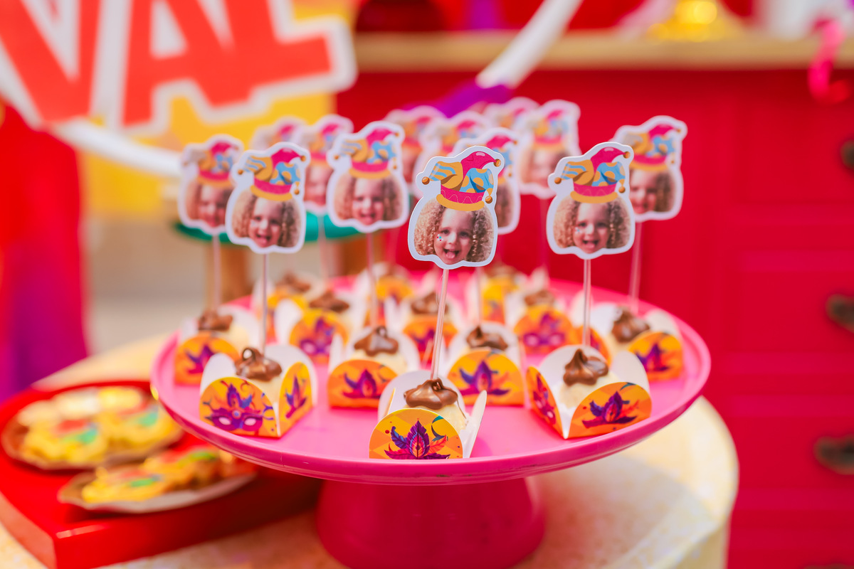 Space Fun & Fest bauru, Palhaço Faísca, aniversário infantil tema carnaval, aniversário infantil tema bloquinho, fotógrafo infantil bauru
