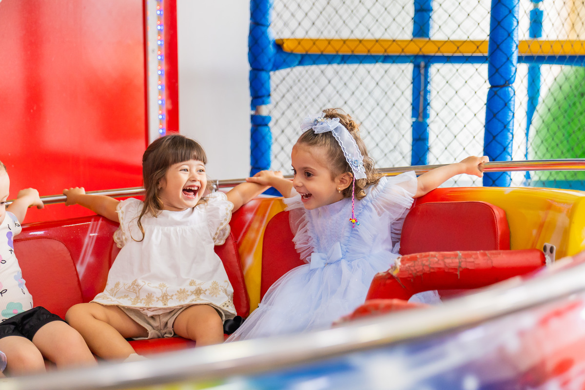 Buffet pipoca 2 bauru, fotografo infantil bauru, festa de irmãos, festa toy story, festa cinderela
