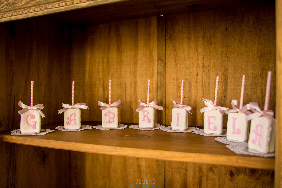 docinhos personalizados do batismo da Gabi