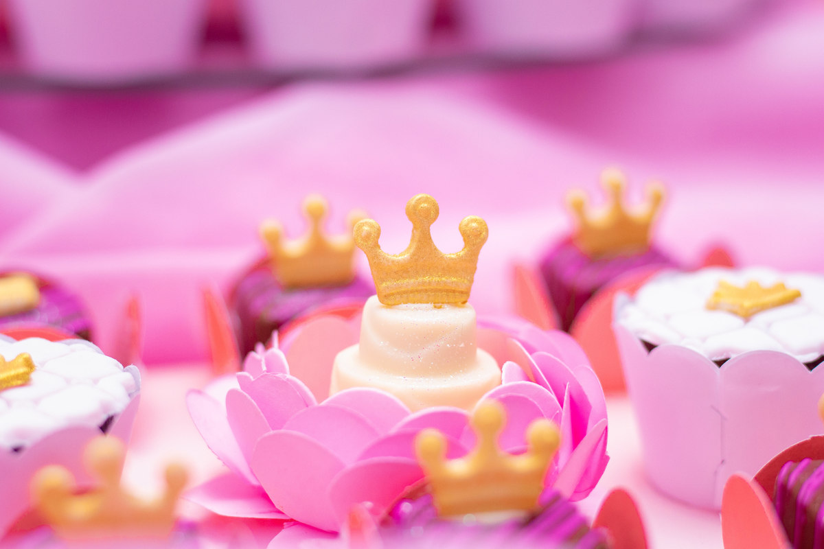 docinhos personalizados tema realeza 