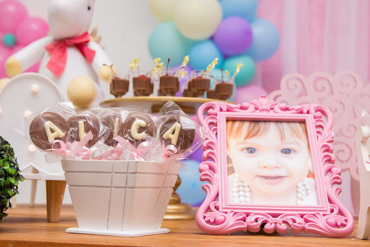 Pirulito personalizado com o nome da Aniversariante