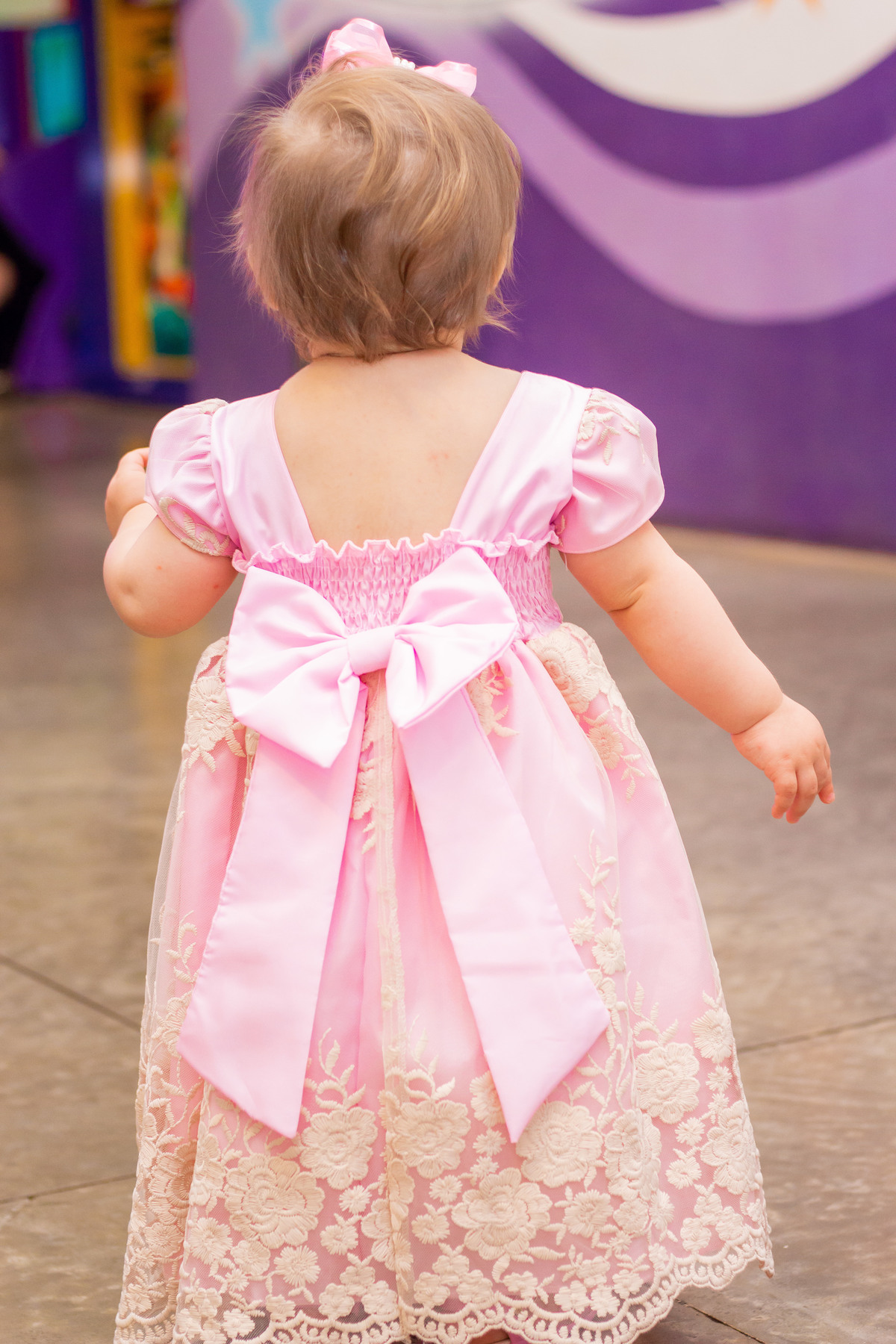 detalhes do vestido da aniversariante