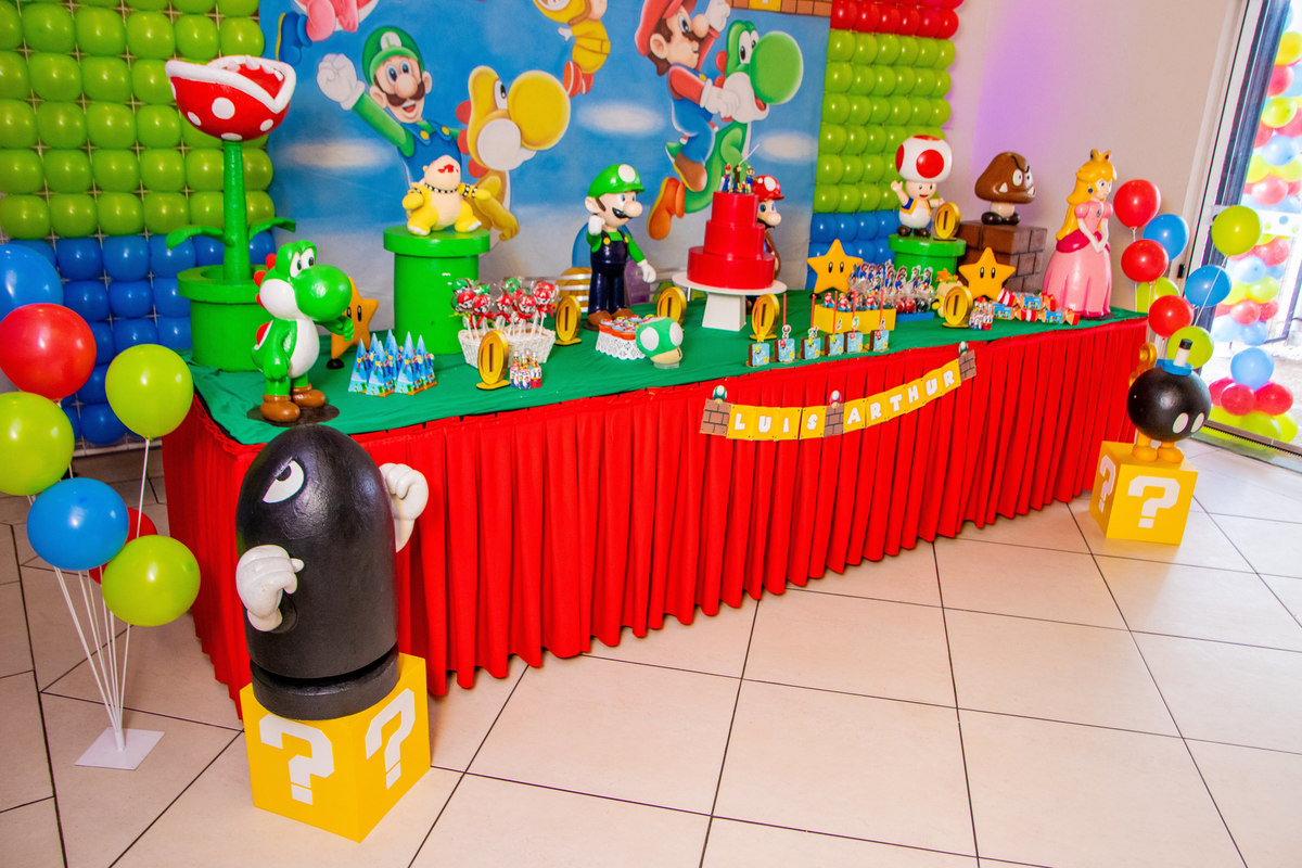 Decoração para aniversário infantil Mario Bros 