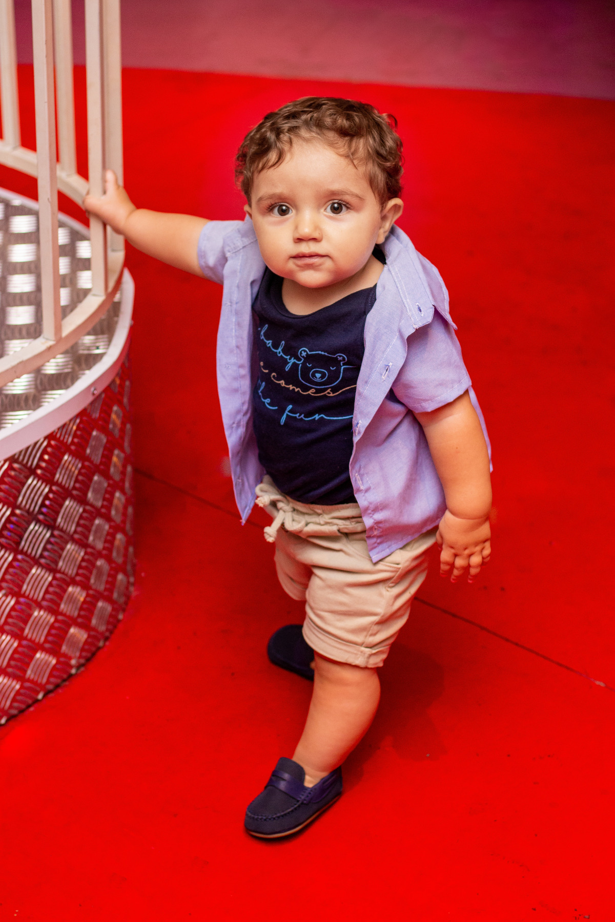 Nenê posando para a foto em seu aniversário