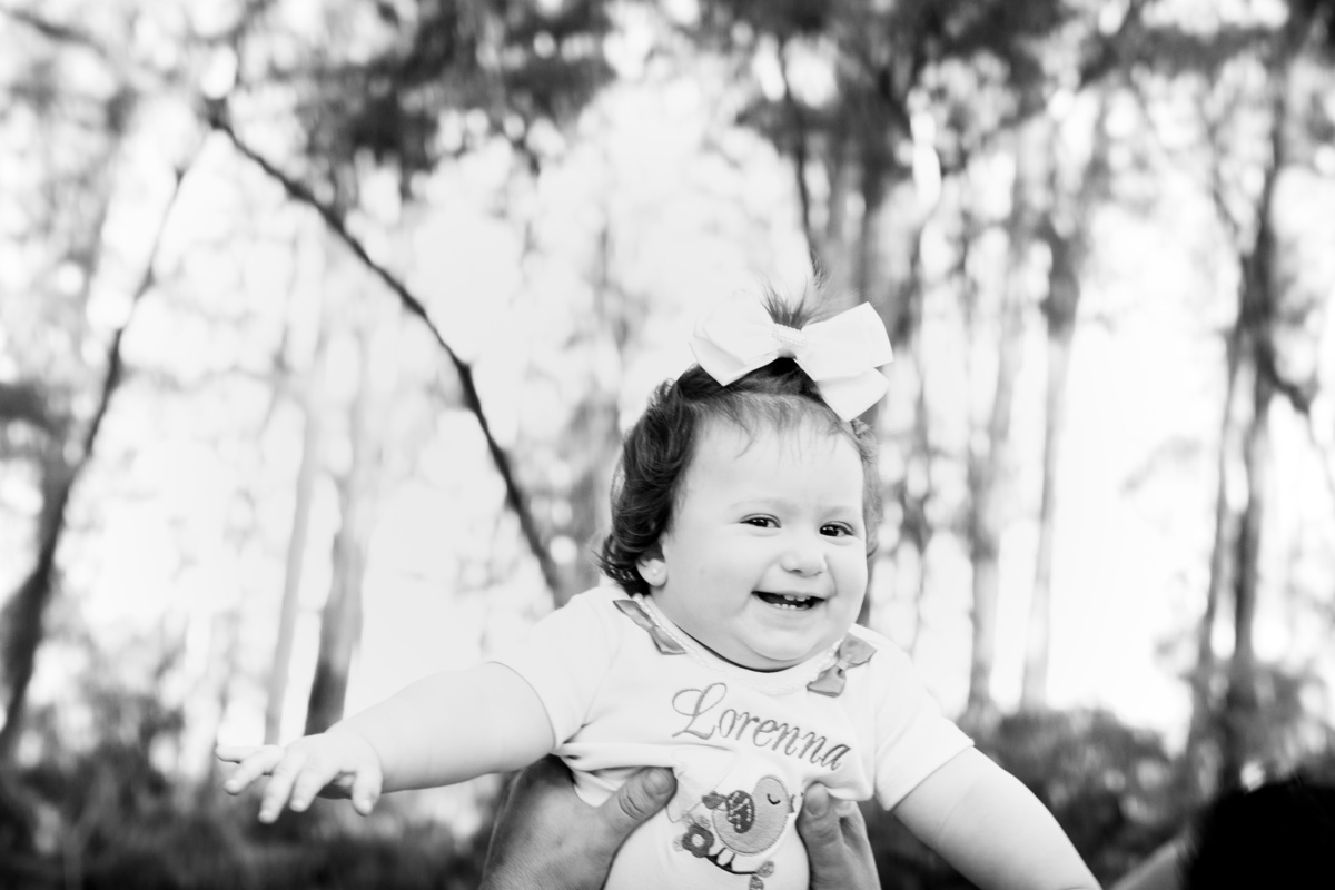 Horto Florestal Bauru, Ensaio infantil com nenê de 1 ano, nenê sorrindo na hora de brincar