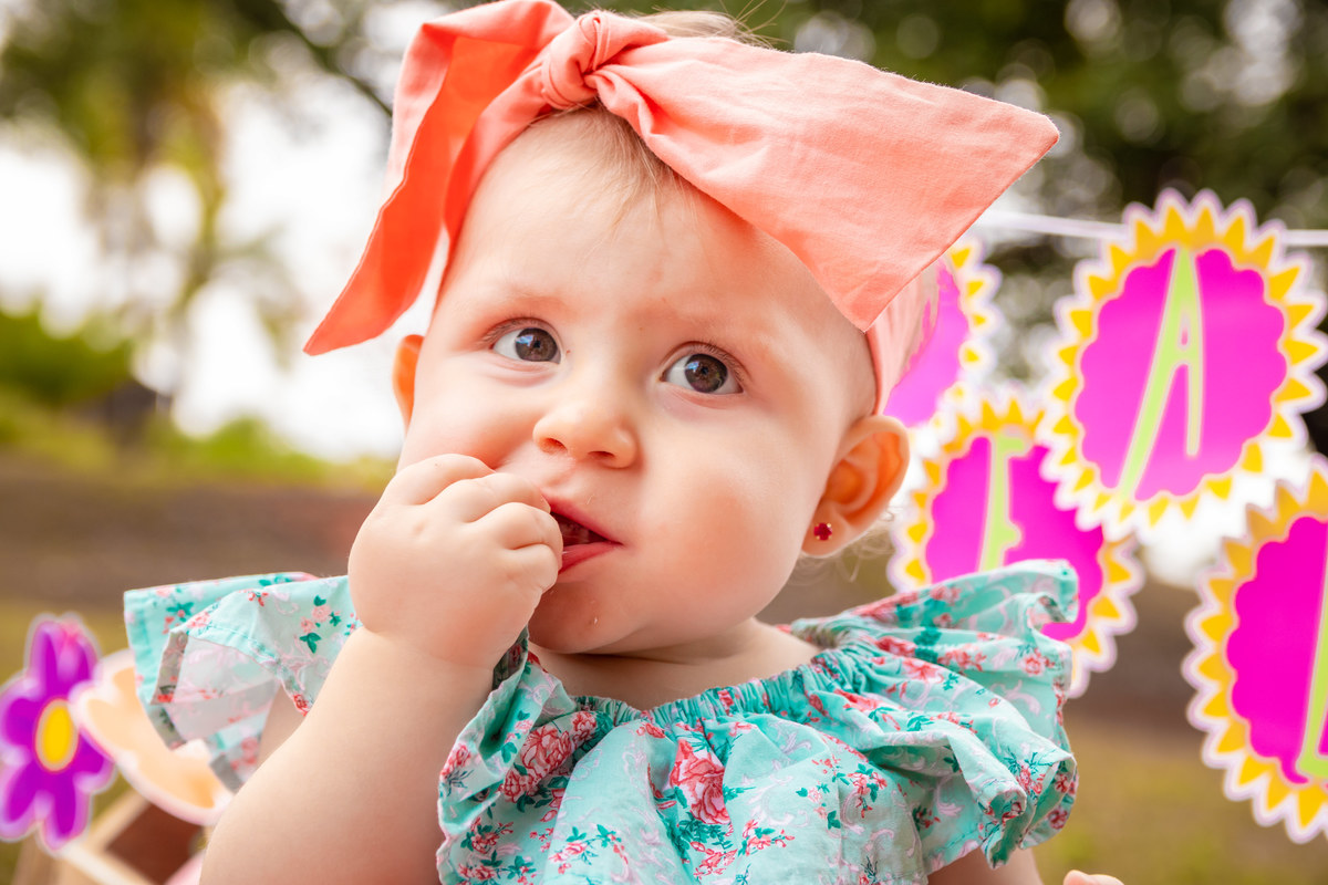 Jardim Botânico Bauru, Ensaio Smath the fruit, nenê comendo fruta no ensaio