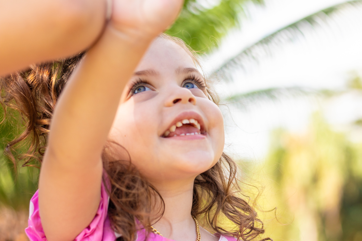 Jardim Botânico de Bauru, Ensaio infantil tema Minnie, criança sorrindo, sorriso espontâneo
