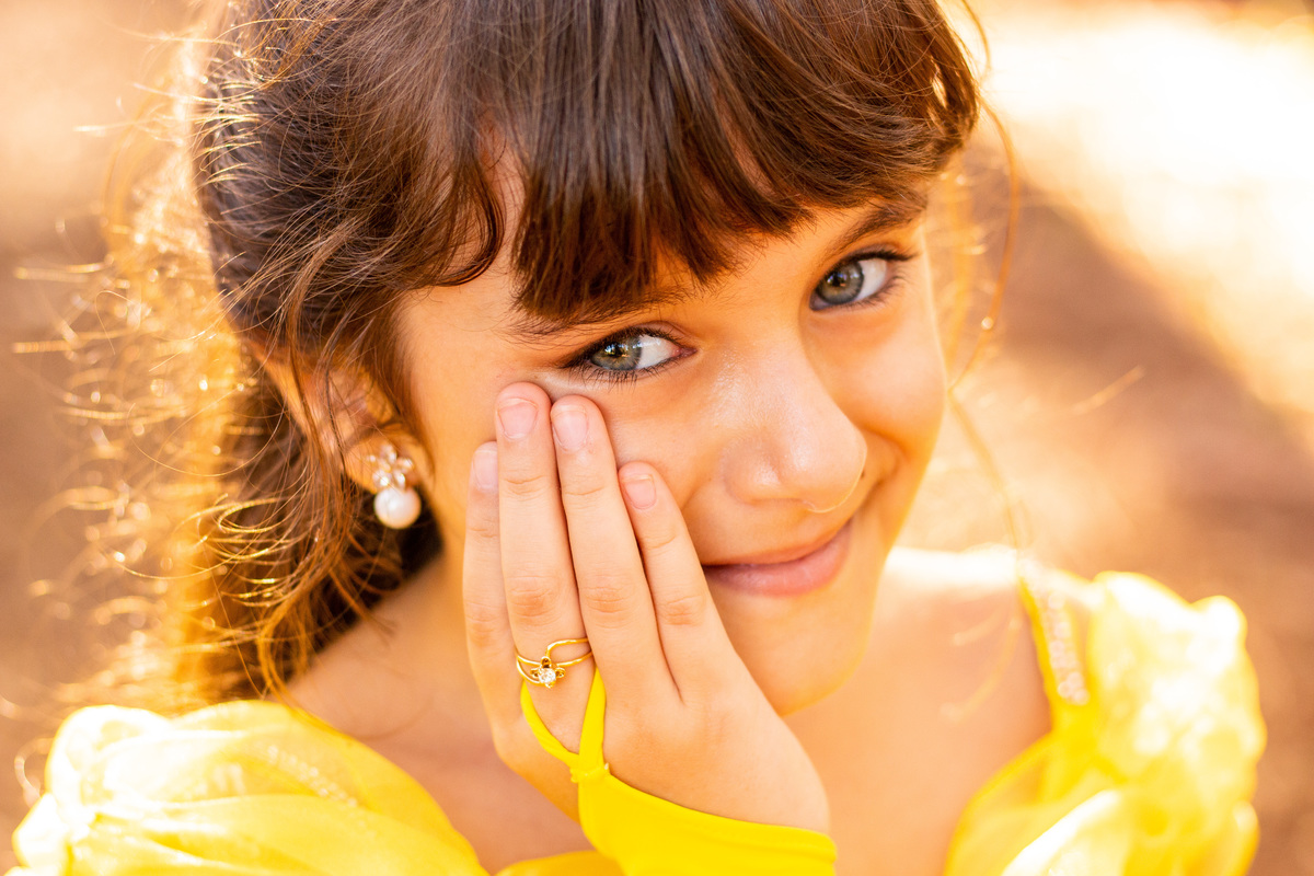 horto florestal bauru, Ensaio infantil tema a Bela e a Fera, fantasia bela e a fera para menina, detalhes 