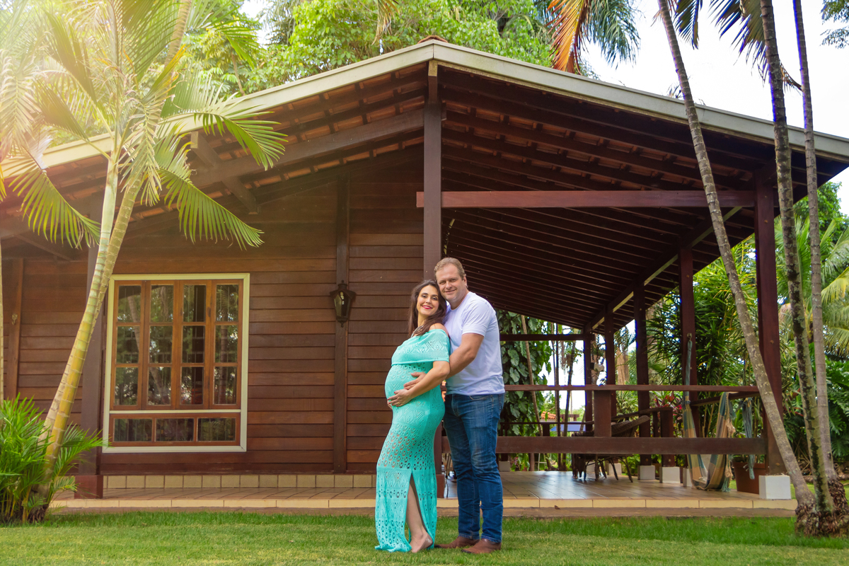 Ensaio gestante em Bauru, Ensaio gestante, foto posada com o marido, grávida e marido em ensaio