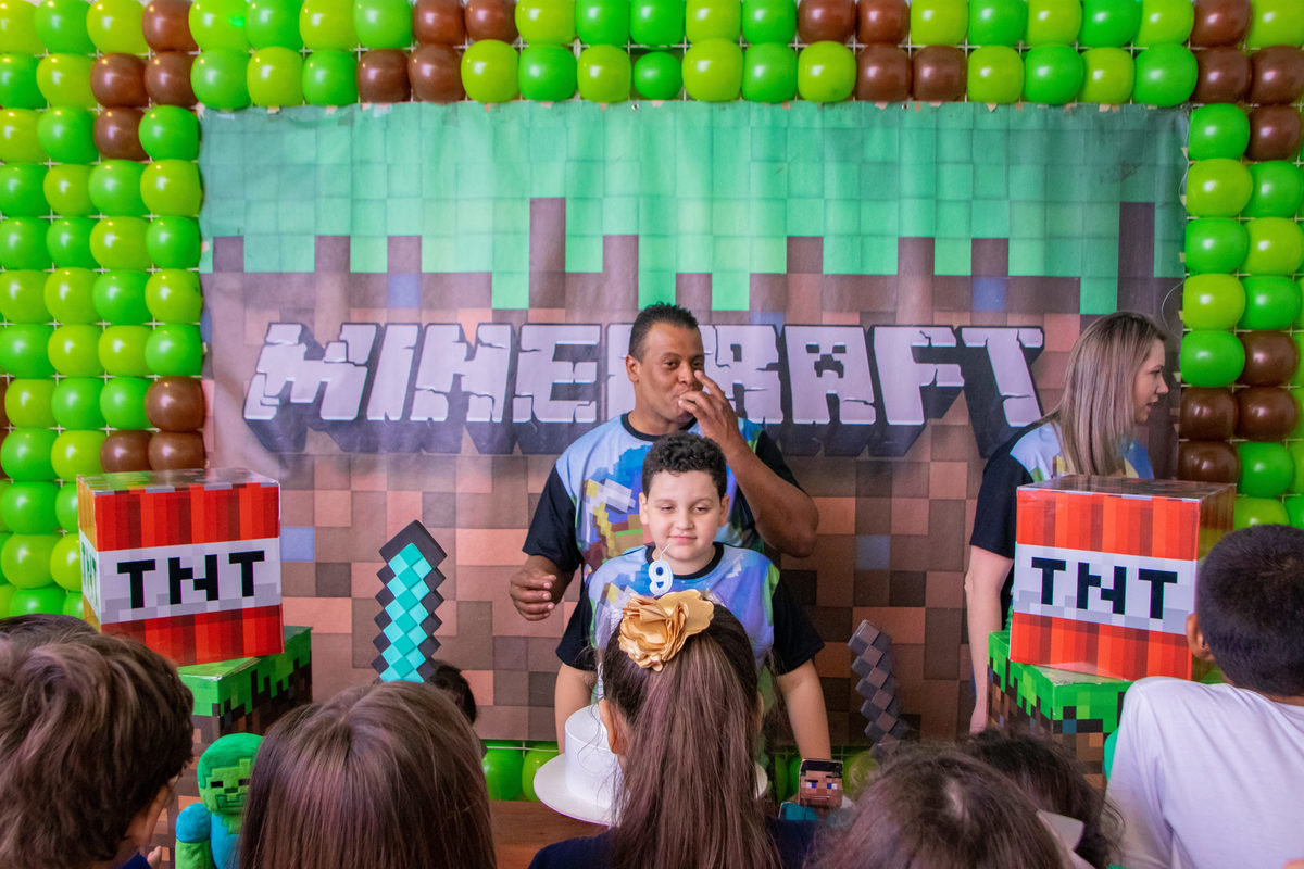 Buffet Looping Bauru, aniversário infantil, hora do parabéns