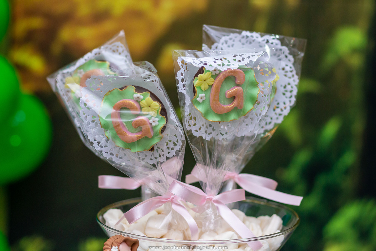 buffet pipoca 2 bauru, pirulito personalizado tema fadas, buffet pipoca 2 bauru, aniversário fada