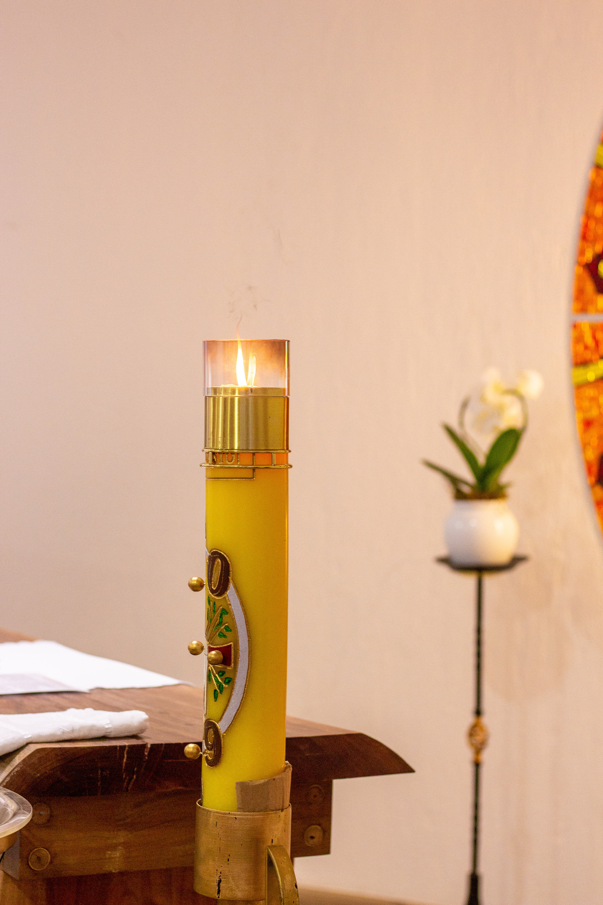 Paróquia Universitária do Sagrado Coração de Jesus - Bauru, vela batismal