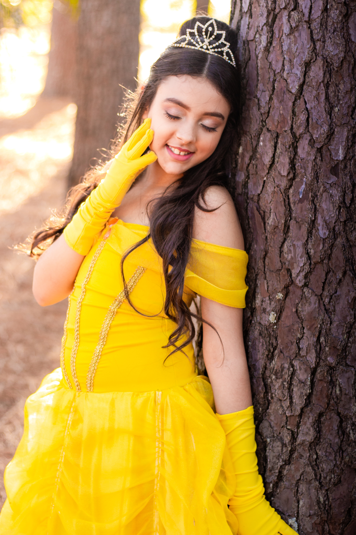 Horto florestal Bauru, ensaio externo infantil, ensaio de menina, fantasia a bela e a fera para menina, poses para ensaio de menina, horto florestal bauru