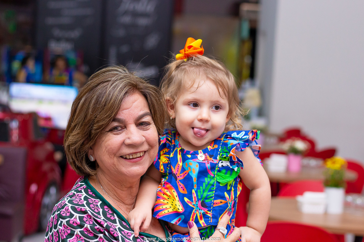 Buffet pipoca 2 Bauru, buffet infantil bauru, aniversário infantil, avó e neta em seu aniversário