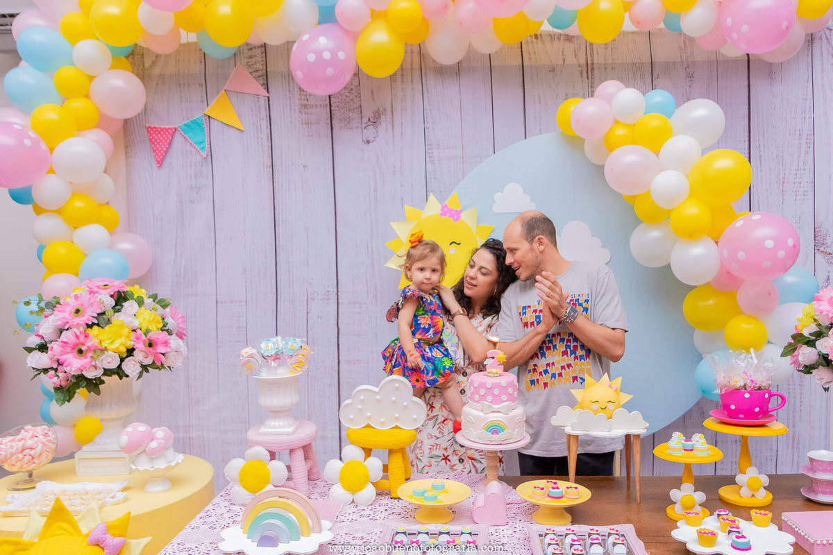 Buffet pipoca 2 Bauru, buffet infantil bauru, aniversário infantil, pais e filha na hora do parabéns