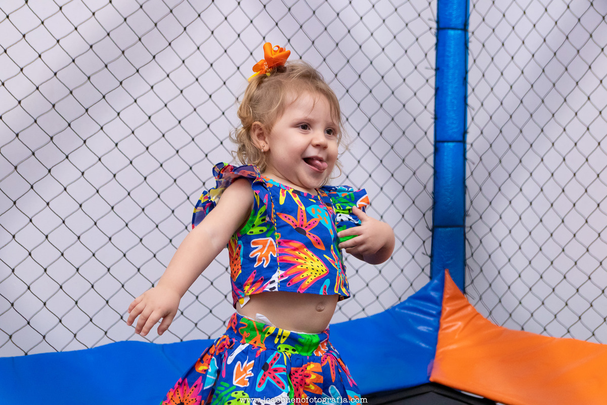 Buffet pipoca 2 Bauru, buffet infantil bauru, aniversário infantil, bebê pulando no pula pula