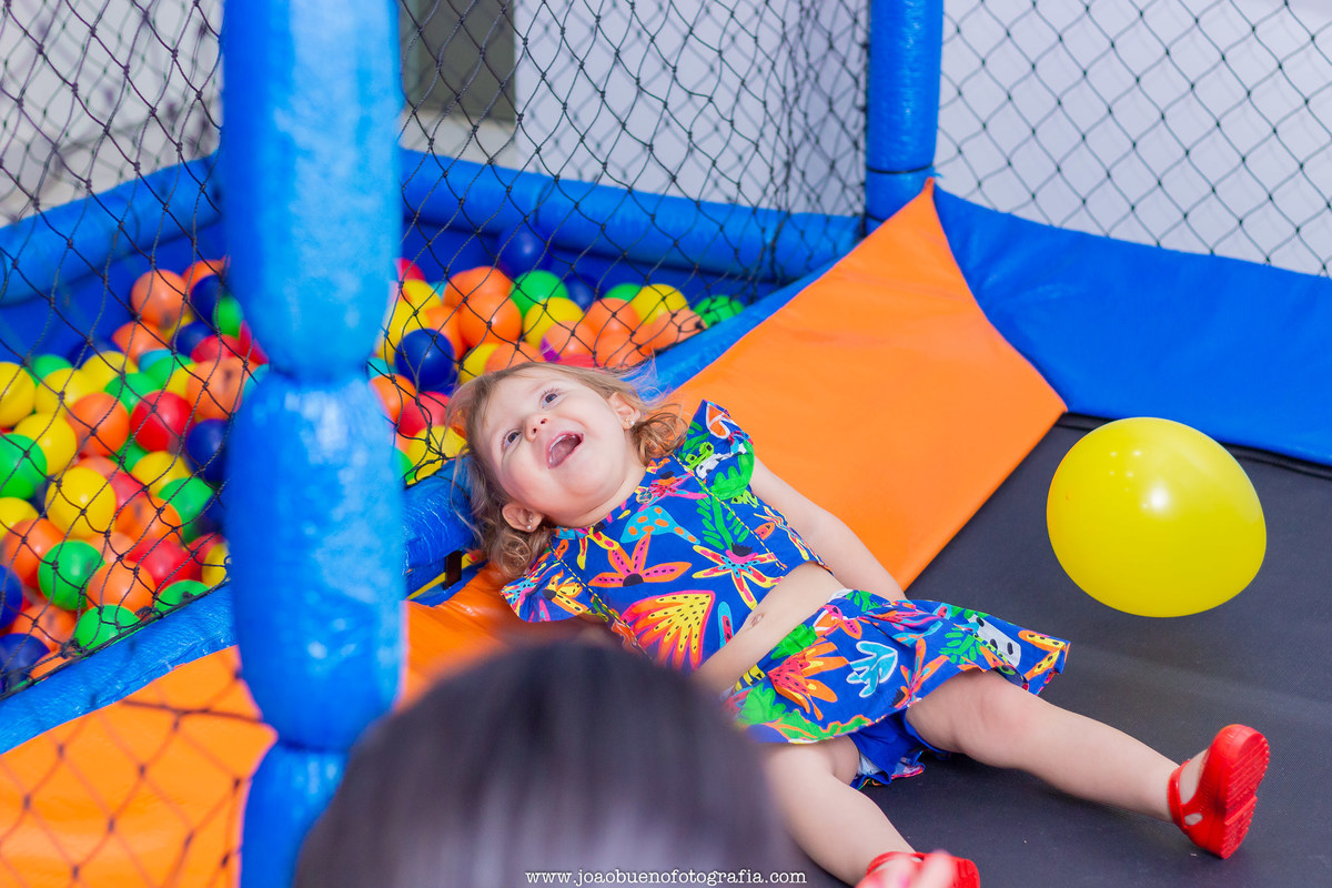 Buffet pipoca 2 Bauru, buffet infantil bauru, aniversário infantil, aniversariante caindo no pula pula