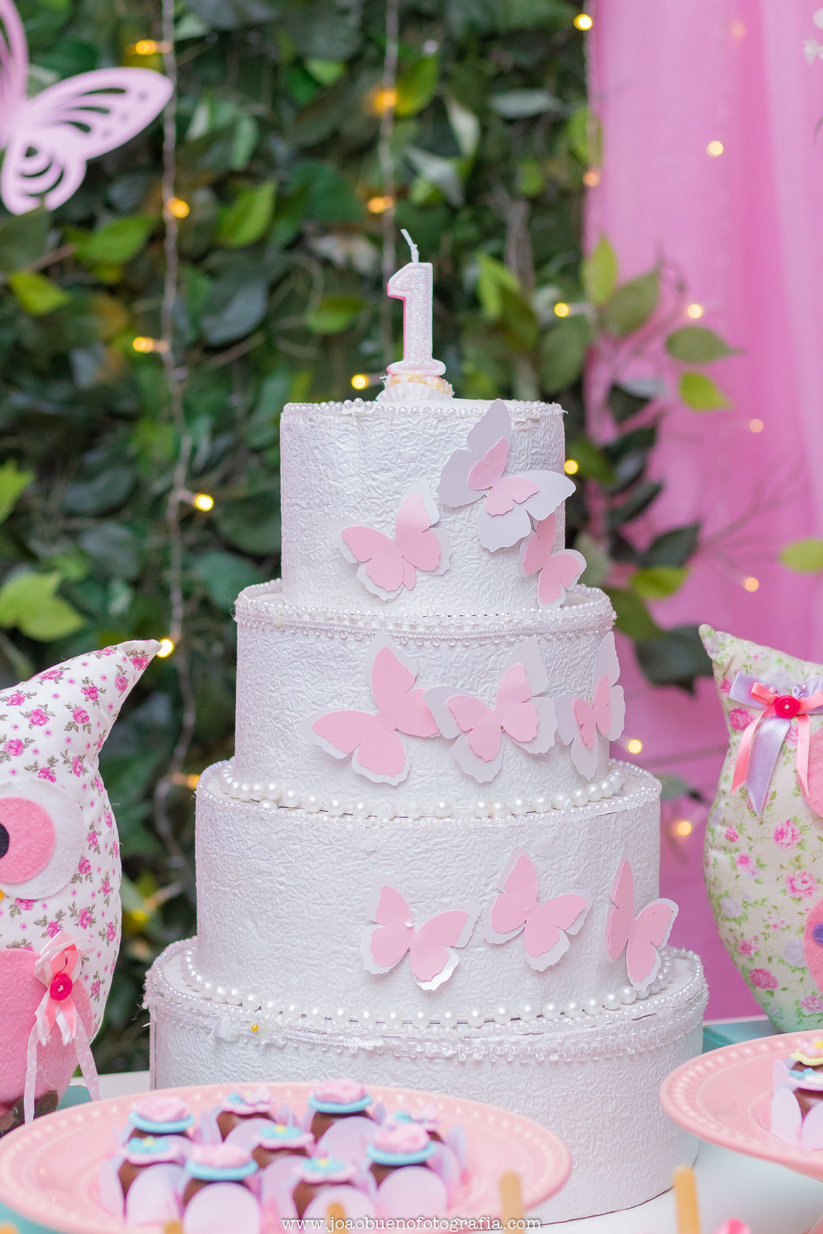 Jardim das festas Bauru, aniversário infantil Bauru, buffet infantil Bauru, bolo fake de borboleta