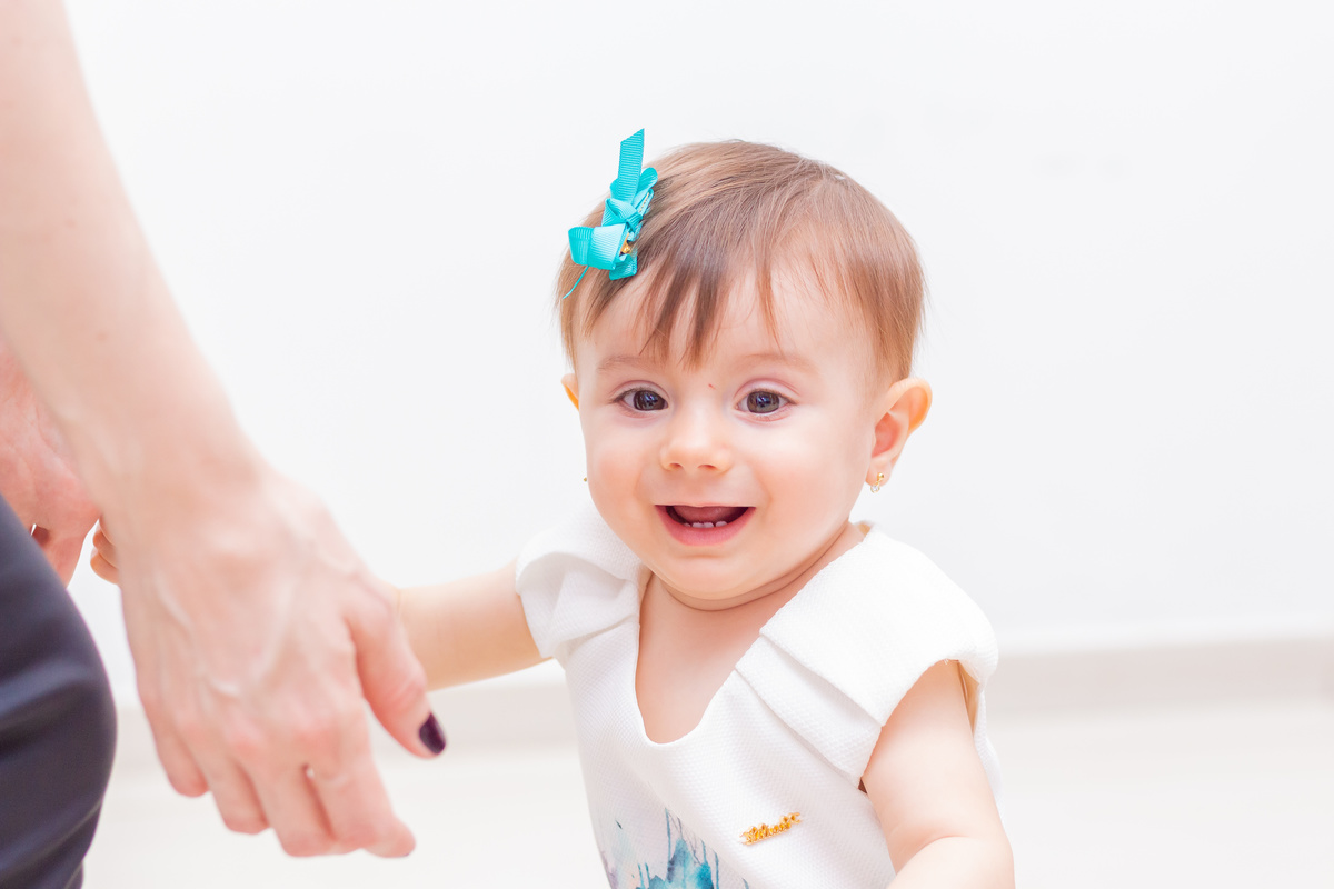 Buffet Que!baderna Bauru, fotógrafo aniversário infantil bauru, aniversariante sorrindo em sua festa