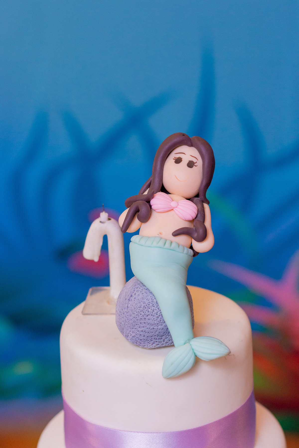 Buffet Que!baderna Bauru, fotógrafo aniversário infantil bauru, vela personalizada a pequena sereia, vela biscuit