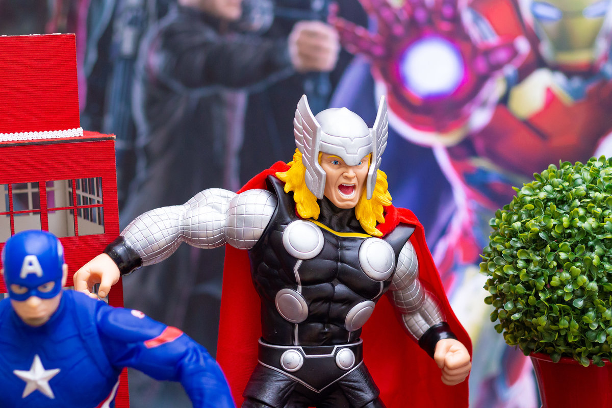 Buffet pipoca bauru, aniversário infantil em bauru, boneco do thor