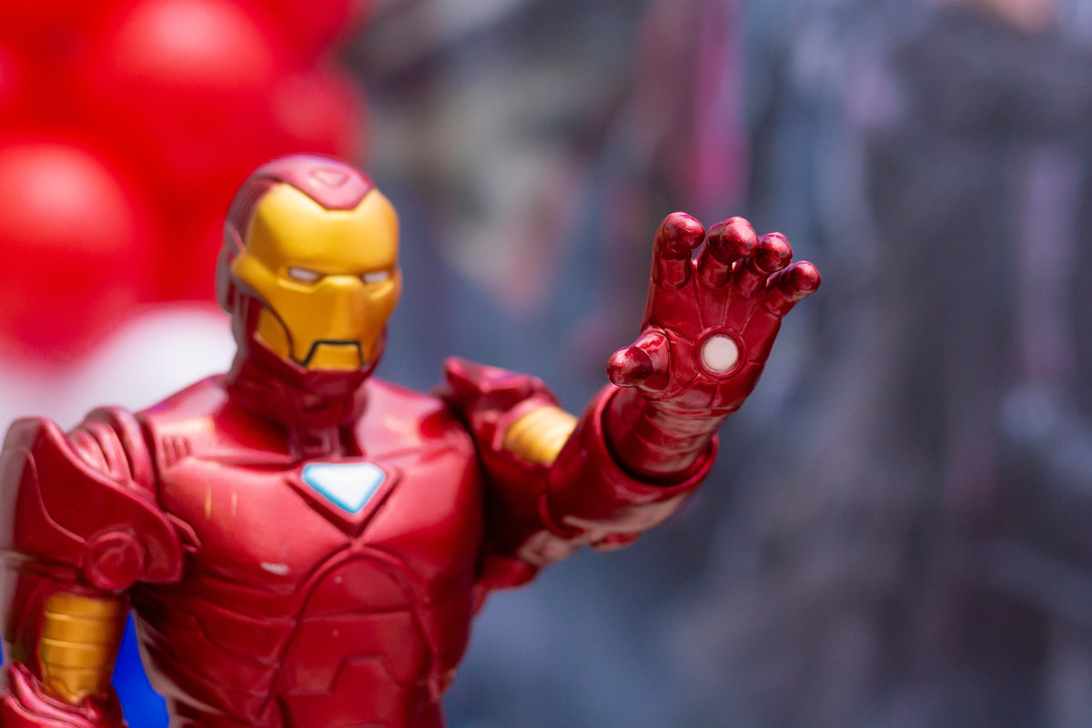 Buffet pipoca bauru, aniversário infantil em bauru, boneco do homem de ferro