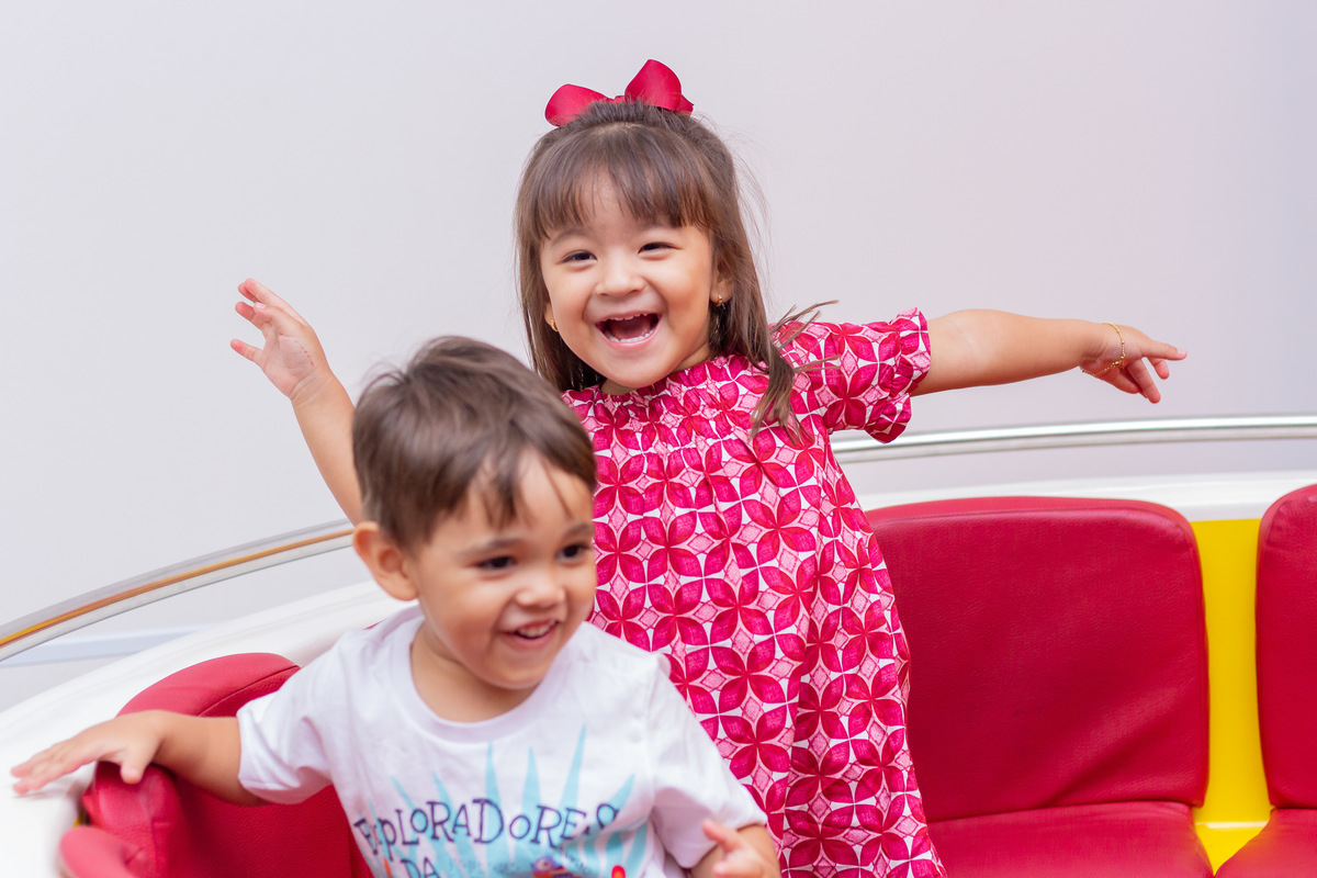 Buffet pipoca bauru, aniversário infantil em bauru, amigos brincando na la bamba