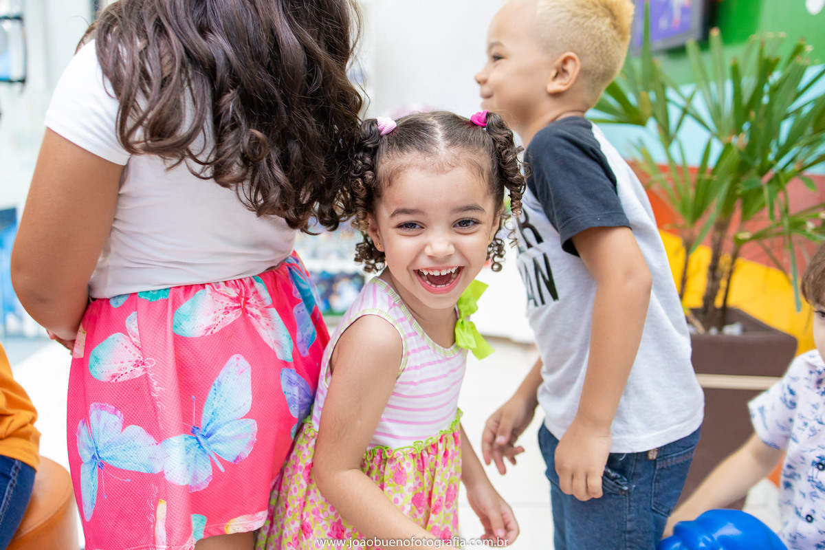 aniversário astronauta, decoração astronauta, joão bueno fotografia, fotógrafo em bauru, crianças brincando em aniversário