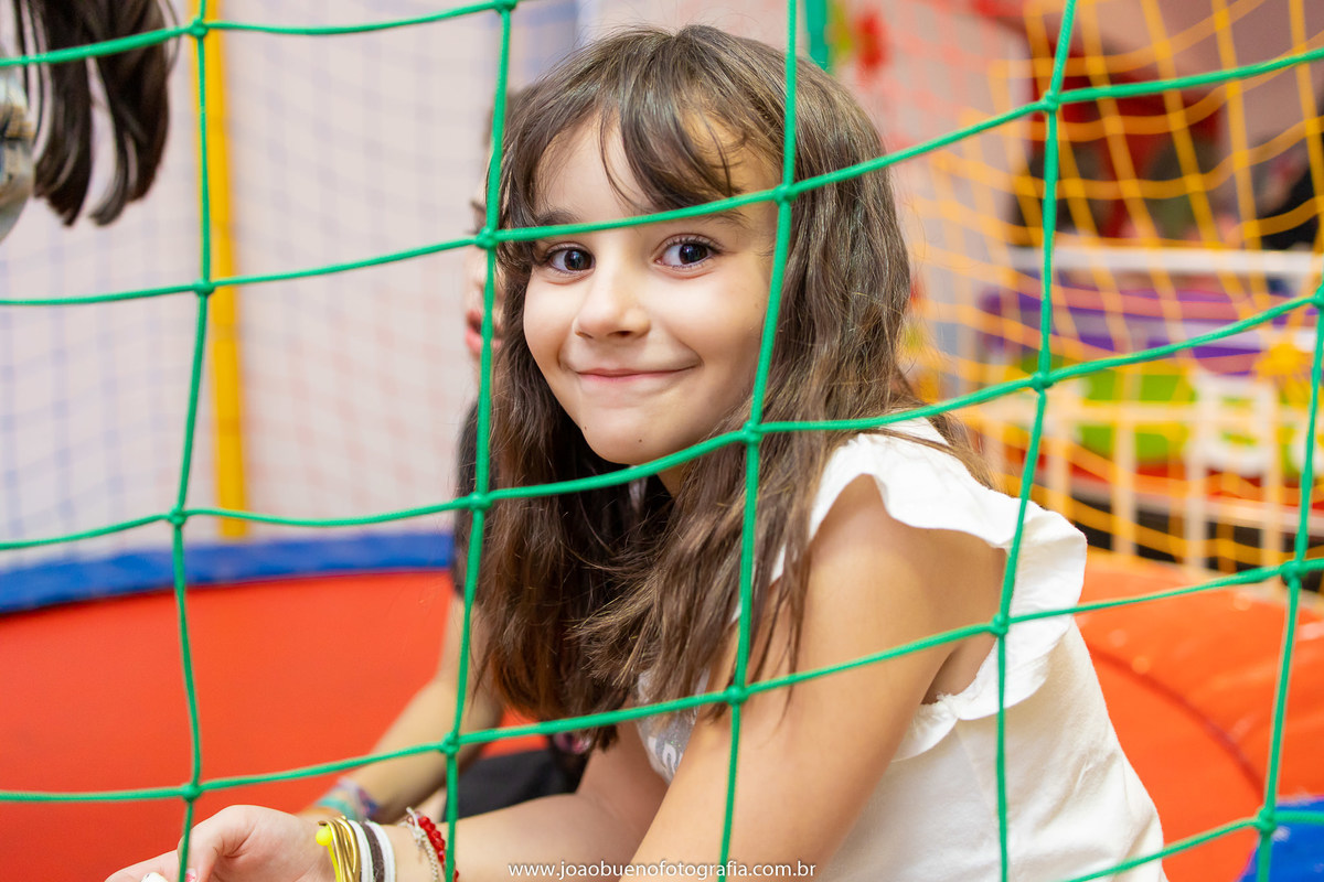 Buffet Que!baderna Bauru, aniversário mundo Bita, decoração mundo bita, joão bueno fotografia, fotógrafo em Bauru, retrato infantil