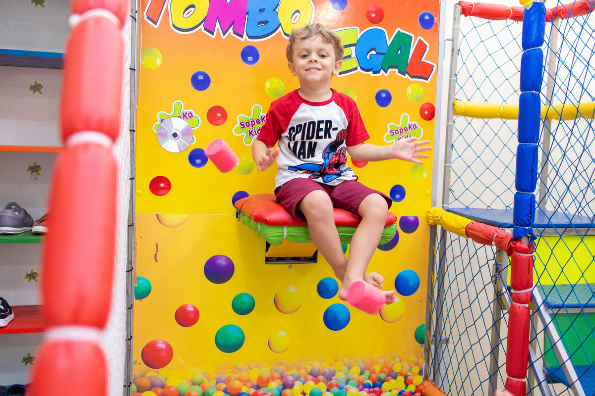 festa spider man homem aranha bauru aniversario infantil menino fotografia de familia tombo legal brincando buffet infantil