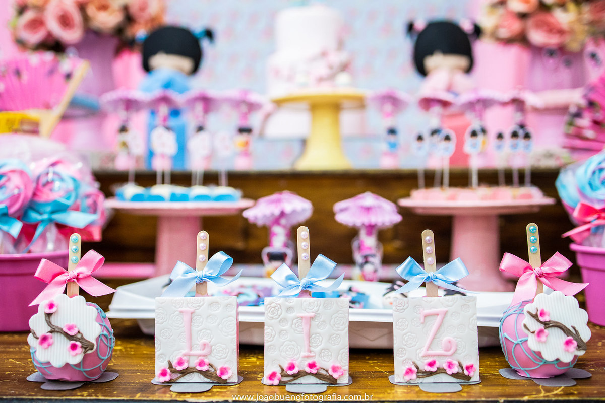 festa kokeshi japonesa oriental menina liz bauru primeiro aninho boneca doces kokeshi