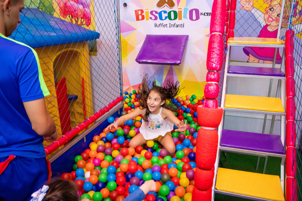 Aniversário Gabriel minions decoração infantil festa aniversário biscoito buffet infantil bauru tombo legal risadas