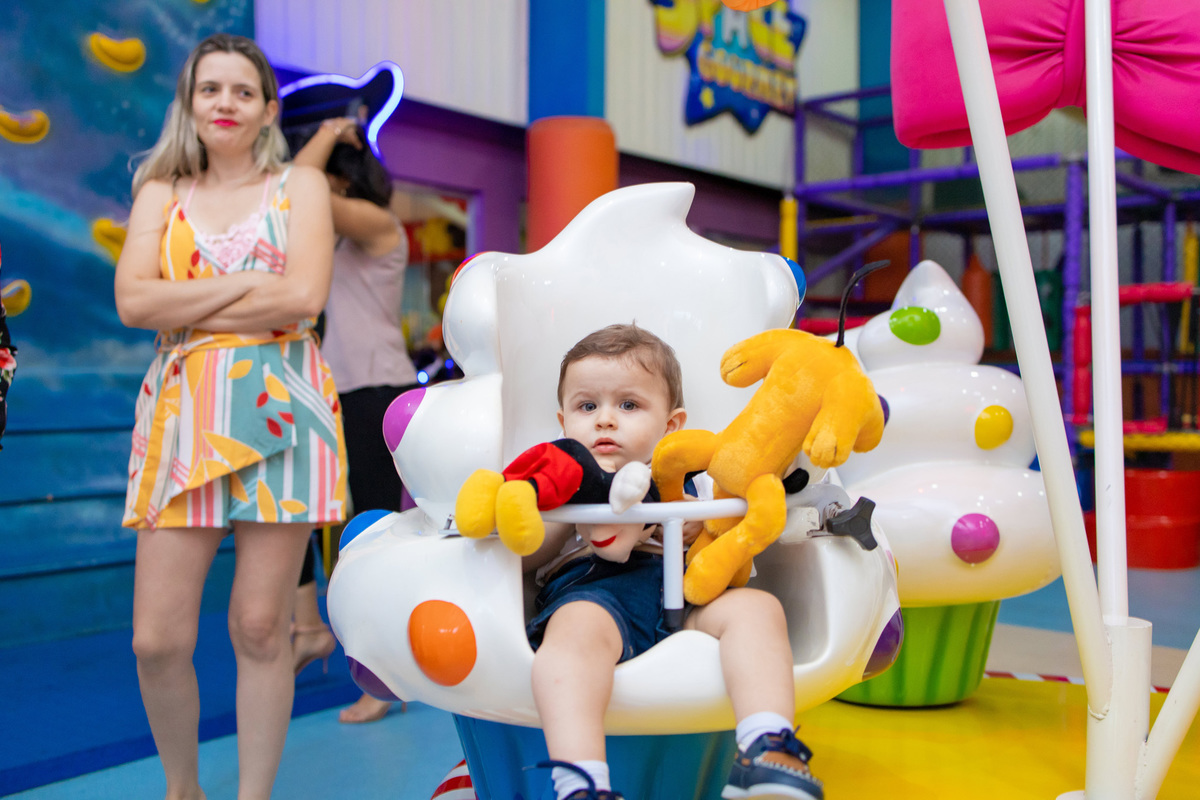 festa mickey disney bauru fotografia infantil fotografia de familia aniversário infantil decoração decor space fun gira gira cup cake doce personalizado