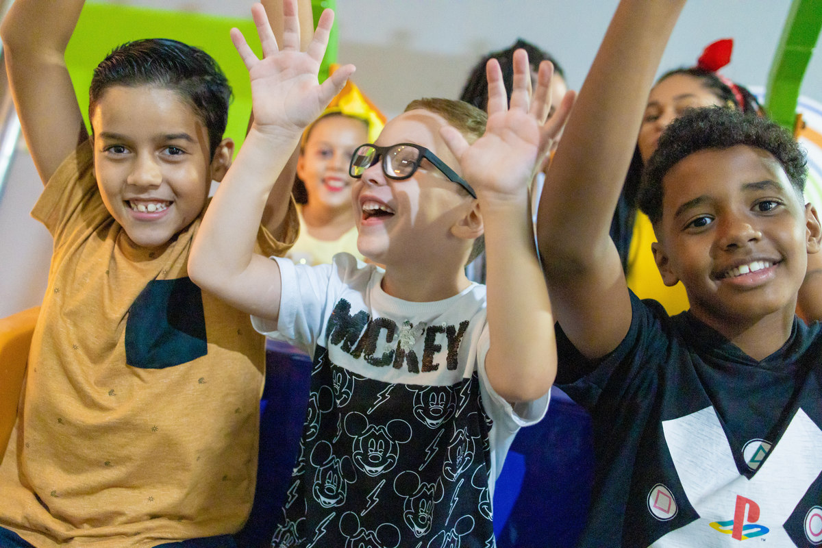 aniversário chapéuzinho vermelho, bauru, festa infantil, buffet infantil, buffet infantil em bauru, buffet kolorê, decoração aniversário infantil, piscina de bolinhas, brinquedo para aniversário infantil, barco viking, fotografia infantil