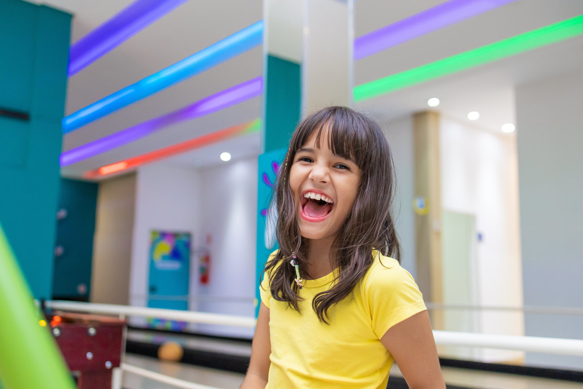 aniversário chapéuzinho vermelho, bauru, festa infantil, buffet infantil, buffet infantil em bauru, buffet kolorê, decoração aniversário infantil, piscina de bolinhas, fotografia espontanea risada