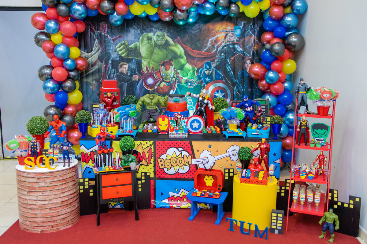 aniversário de menino, fotografia infantil, fotografia espontanea,festa infantil, decoração para aniversário infantil, buffet pipoca bauru, buffet infantil em bauru, decoração vingadores, heróis