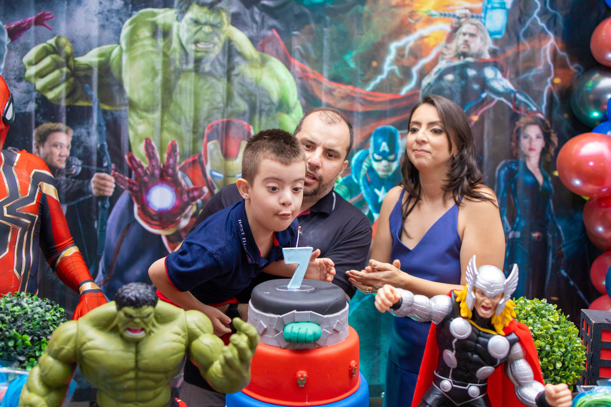 aniversário de menino, fotografia infantil, fotografia espontanea,festa infantil, decoração para aniversário infantil, buffet pipoca bauru, buffet infantil em bauru, assoprando a vela