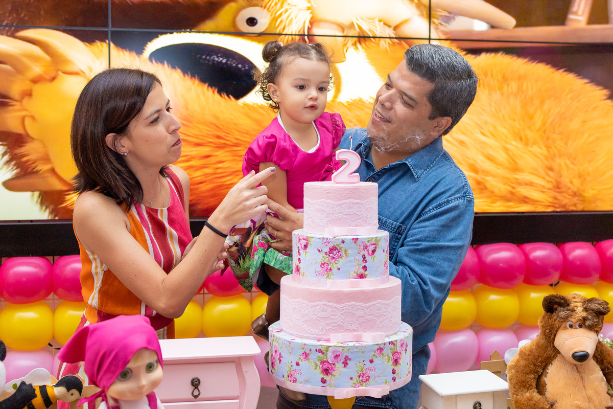 aniversário infantil, painel led, buffet pipoca, buffet infantil em bauru, aniversário infantil em bauru, decoração infantil, decoração masha e o urso, fotografo em bauru, bolo fake masha