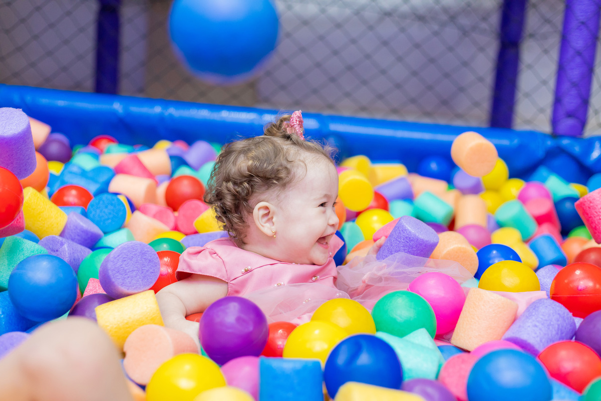 Buffet kolore, buffet infantil em bauru, aniversário infantil em bauru, decoração para aniversário infantil, festa infantil em bauru, decoração jardim encantado, fotografia de família, fotografo lifestyle, fotografo de criança