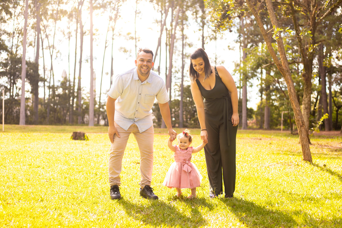 ensaio externo, ensaio lifestyle em bauru, fotografo de família em bauru, ensaio infantil, ensaio de família, fotografia lifestyle, ensaio pré aniversário, vestido aniversário criança, ensaio em família