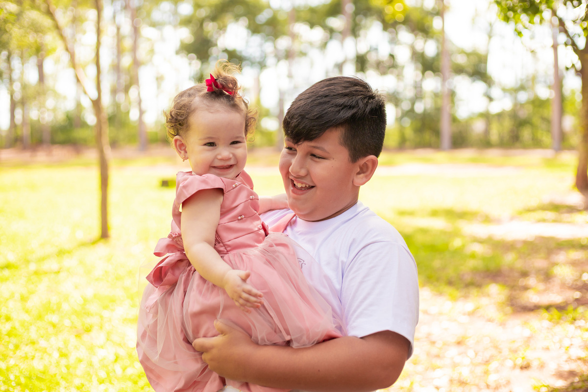 ensaio externo, ensaio lifestyle em bauru, fotografo de família em bauru, ensaio infantil, ensaio de família, fotografia lifestyle, ensaio pré aniversário, vestido aniversário criança, ensaio de criança