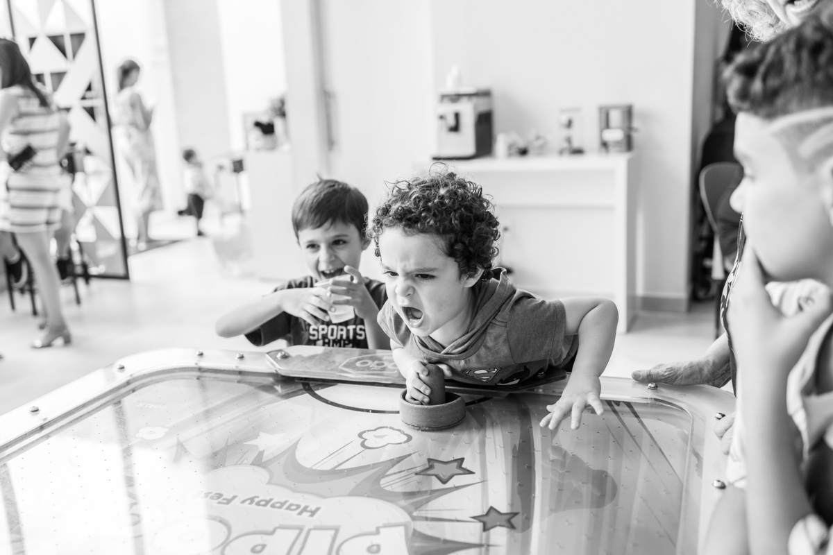 aniversário infantil em bauru, buffet infantil em bauru, buffet infantil, festa infantil, buffet pipoca, decoração para aniversário em bauru, fotografo lifestyle em bauru, fotografo em bauru, fotografo de criança, air hockey