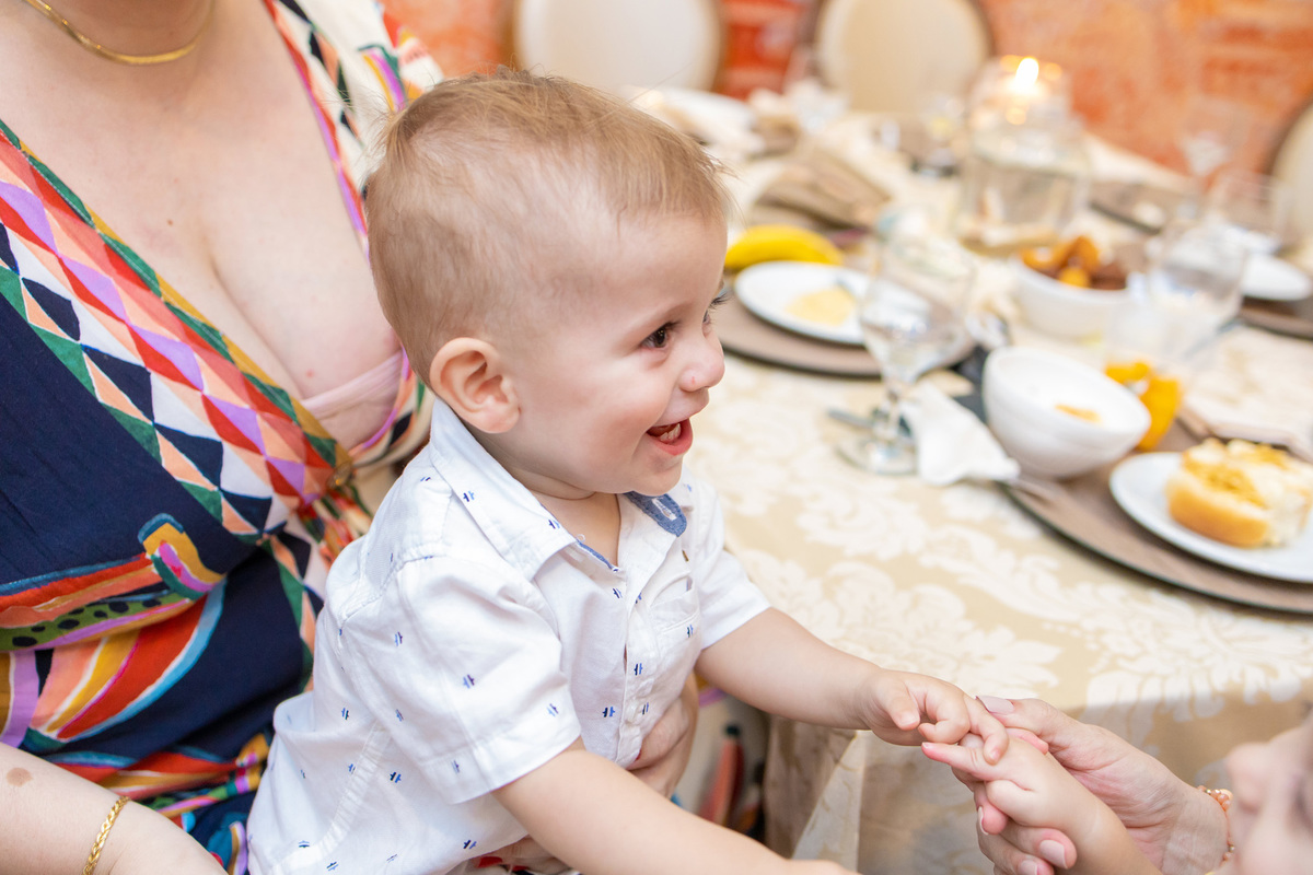 decoração fundo do mar em bauru, mesa barco, mam eventos, fotografo para aniversário infantil, fotografo de crianças, bebe comendo