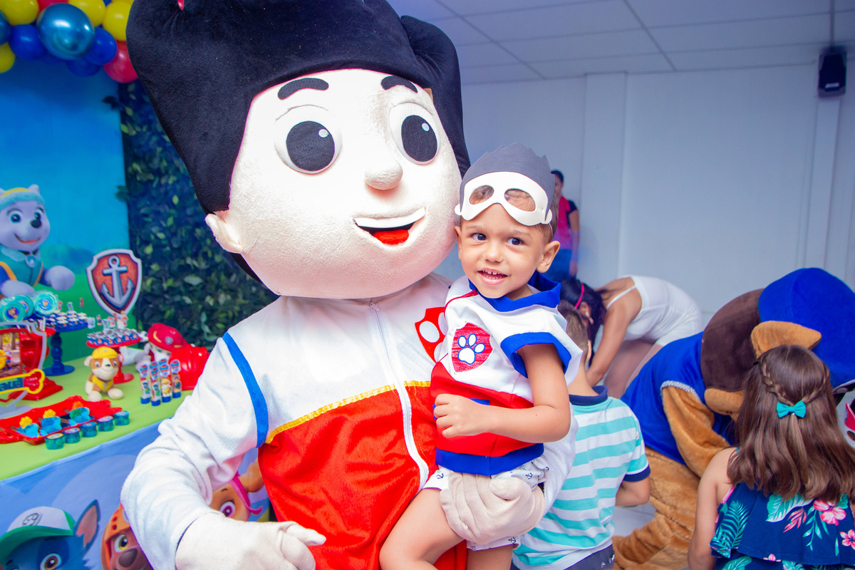 Aniversário infantil em bauru, buffet infantil em bauru, fotografo para aniversário em bauru, fotografo lifestyle em bauru, fotografo de família em bauru, buffet infantl em bauru, personagem patrulha canina, rogerito personagens em bauru