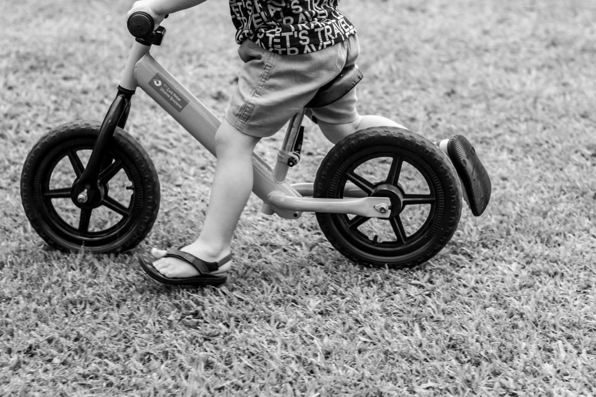 fotografo lifestyle em bauru, fotografia espontanea em bauru, fotografo de familia em bauru, fotografo de aniversário em bauru, aniversário infantil em bauru, aniversário ao ar livre, preto e branco